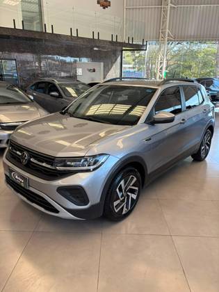 VOLKSWAGEN T-CROSS 1.0 200 TSI TOTAL FLEX COMFORTLINE AUTOMÁTICO